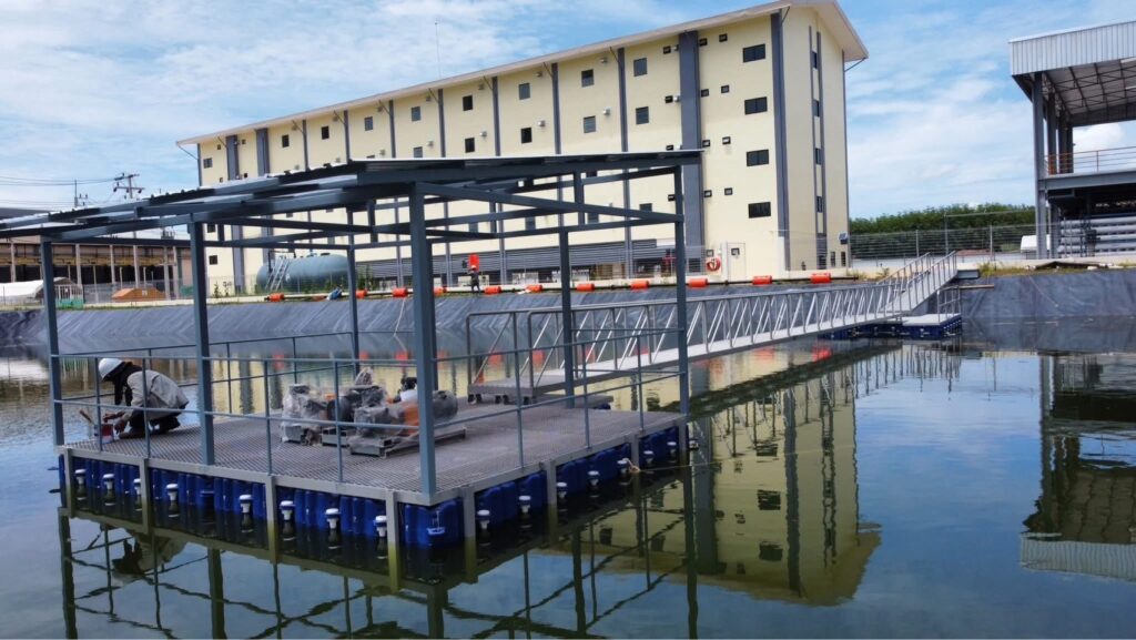 แพลอยน้ำสำหรับติดตั้งเครื่องสูบน้ำ